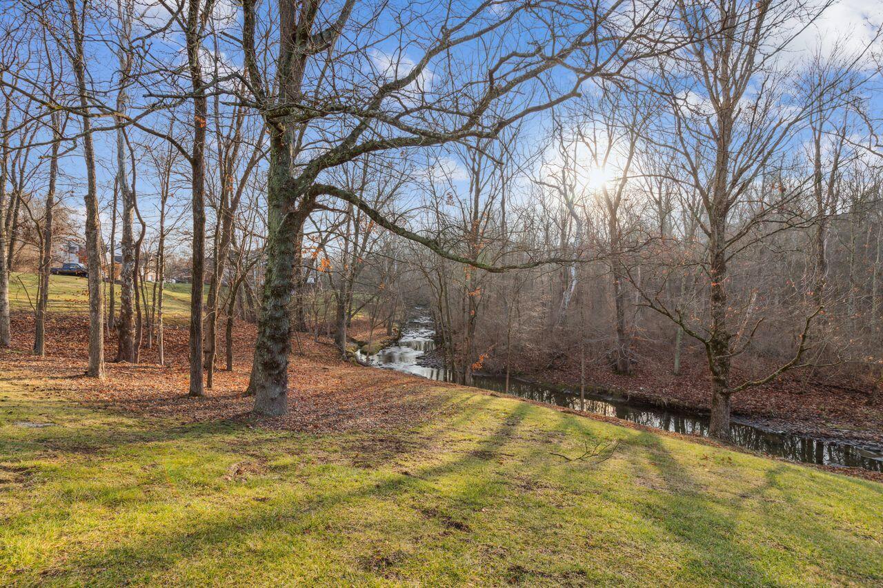 1680 Shady Cove Lane