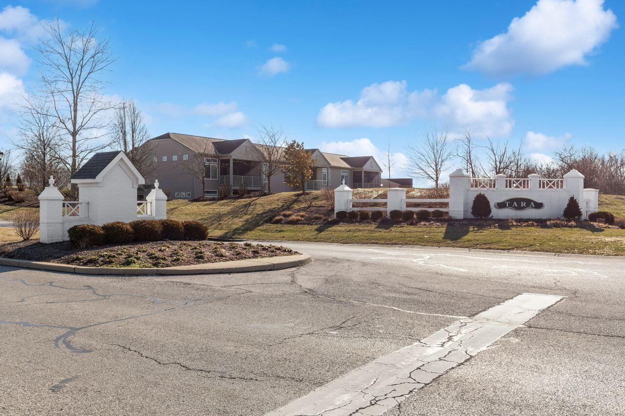 2236 Jackson Court, 300