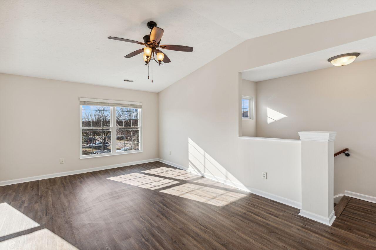 2236 Jackson Court, 300