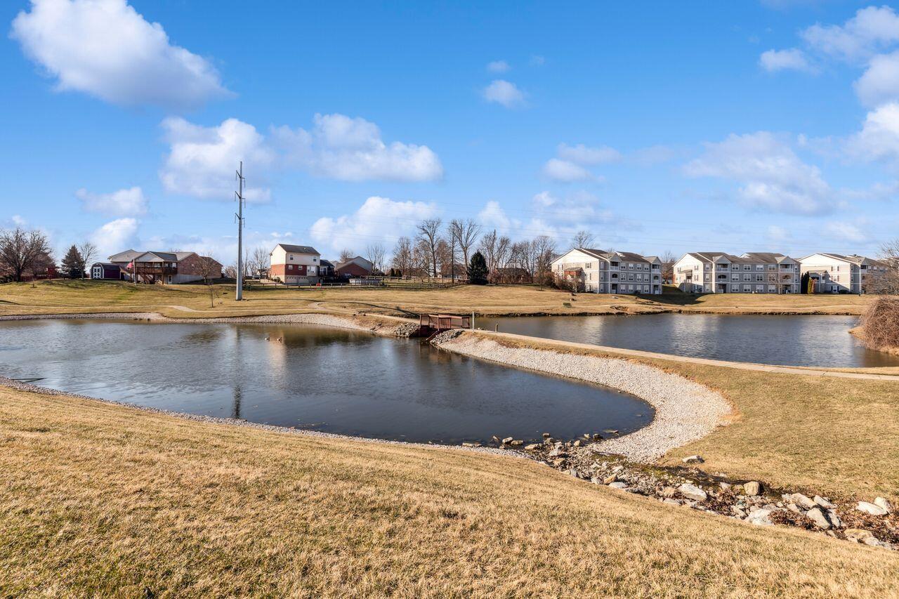 2236 Jackson Court, 300