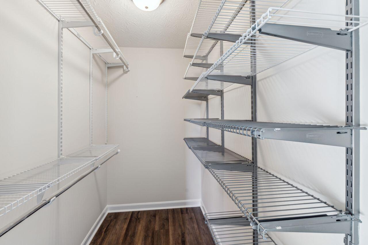 2236 Jackson Court, 300