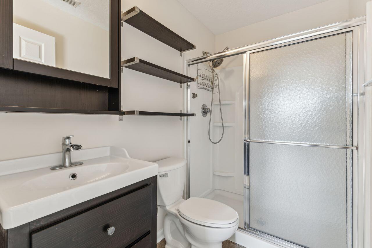 2236 Jackson Court, 300