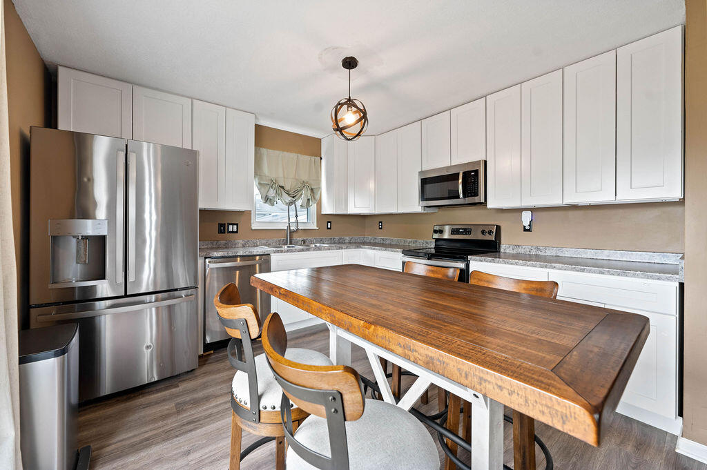7744 Arrow wood Drive