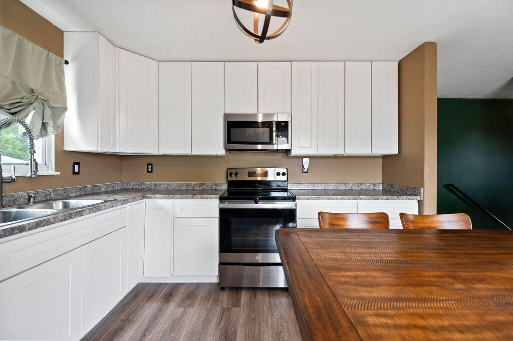 7744 Arrow wood Drive