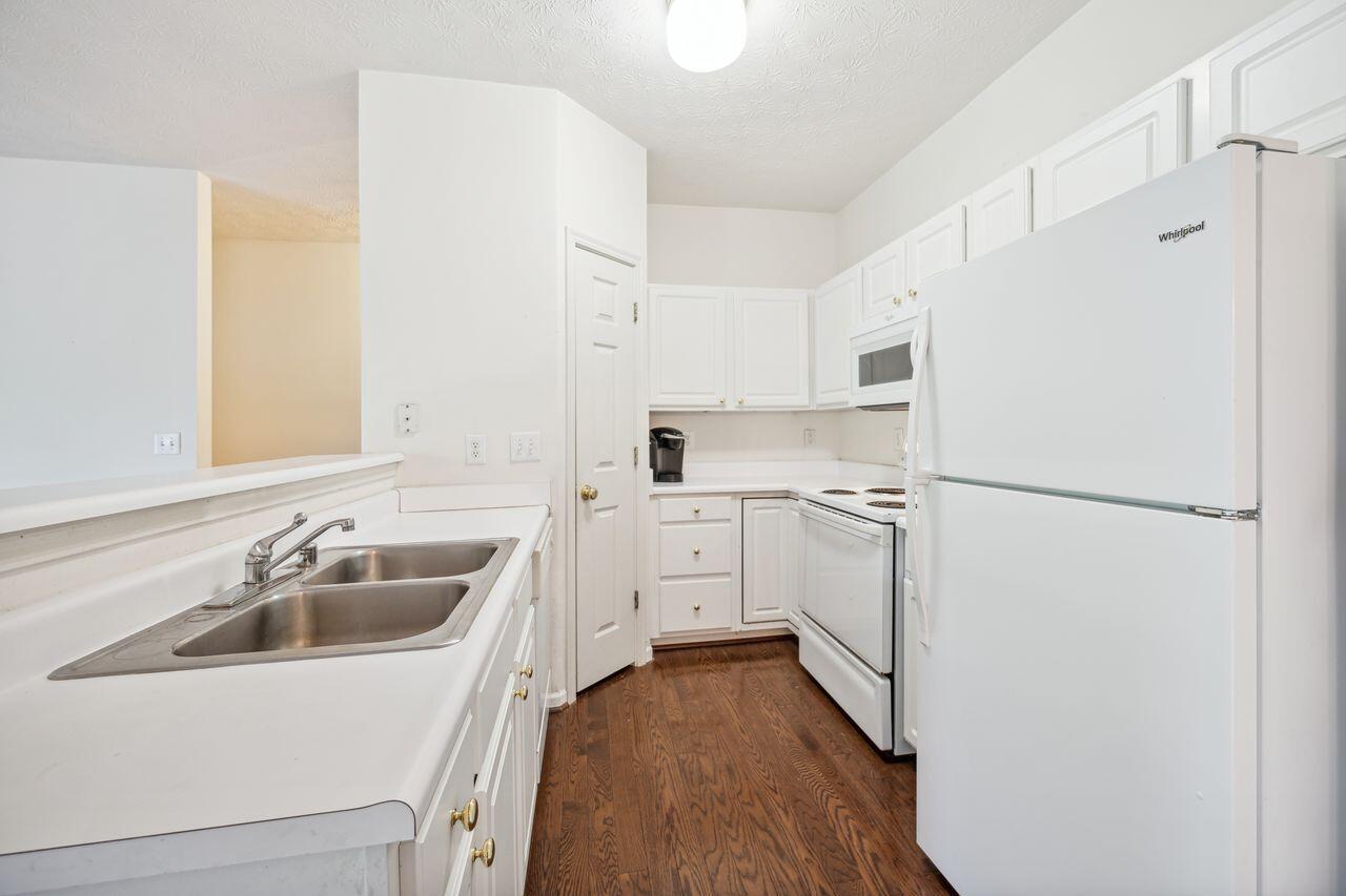 152 Saddlebrook Lane, 475