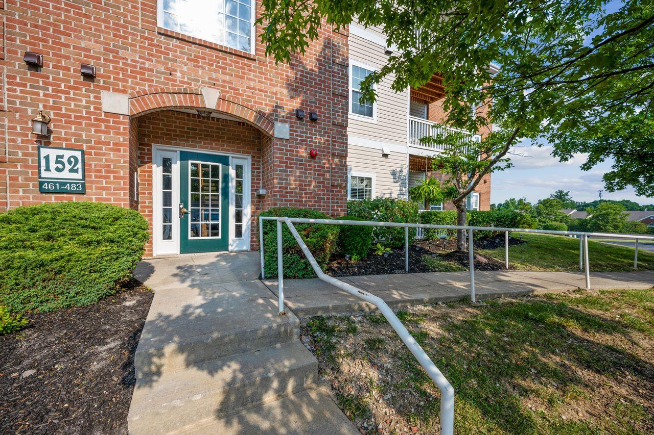 152 Saddlebrook Lane, 475