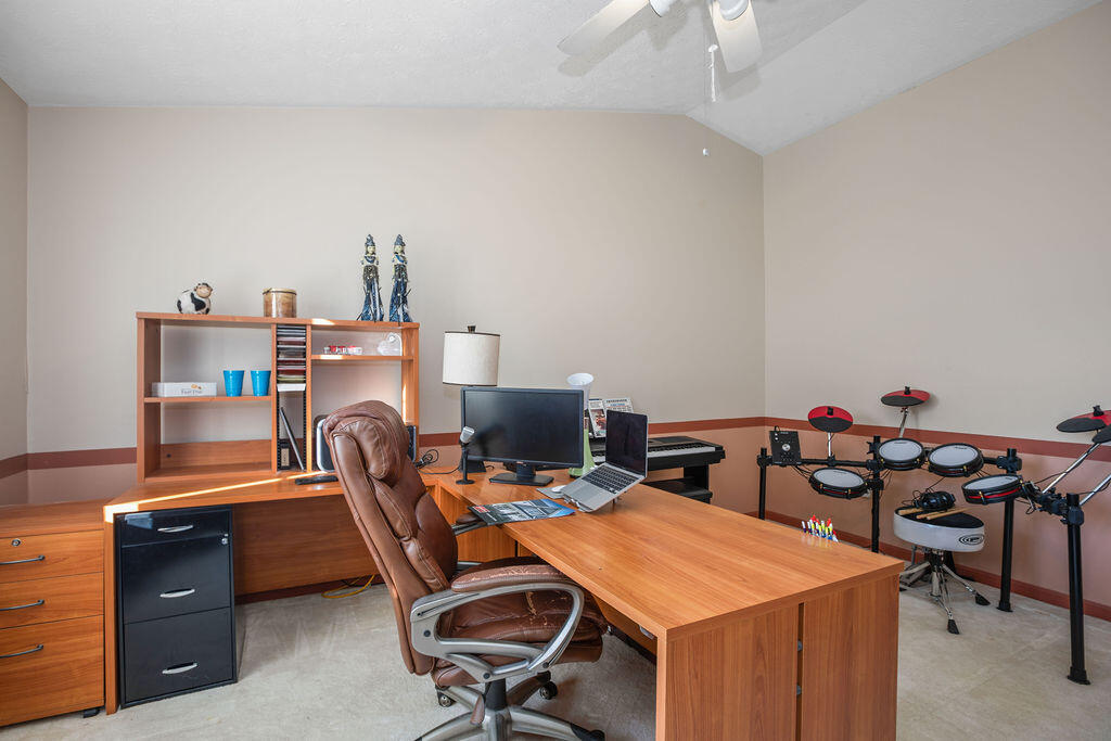 2316 Northmoor Lane, 208