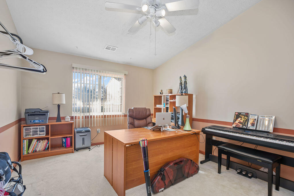 2316 Northmoor Lane, 208
