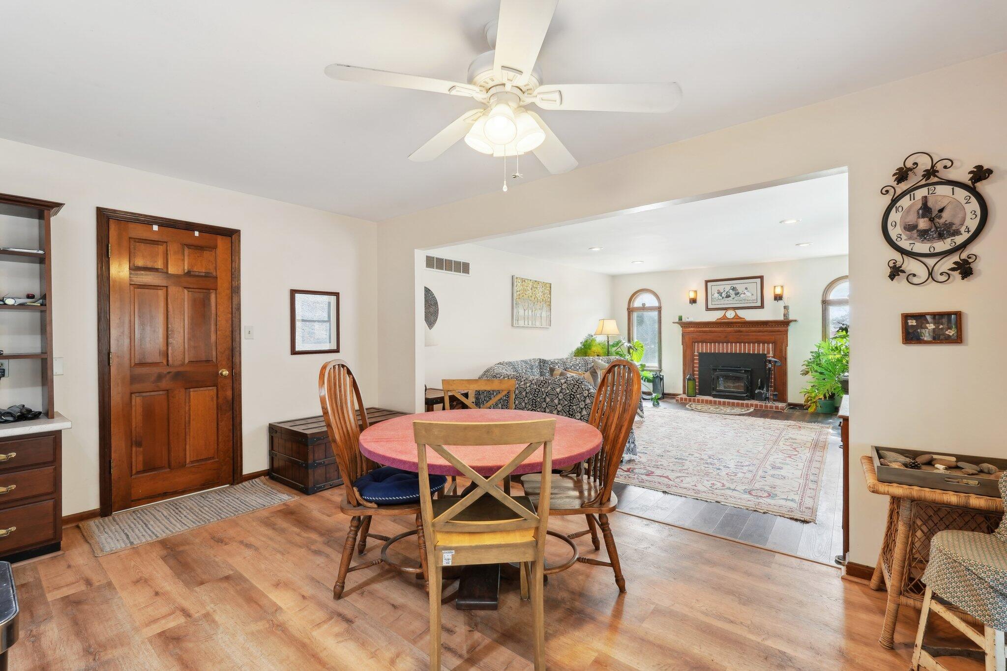 8022 Stonehouse Road