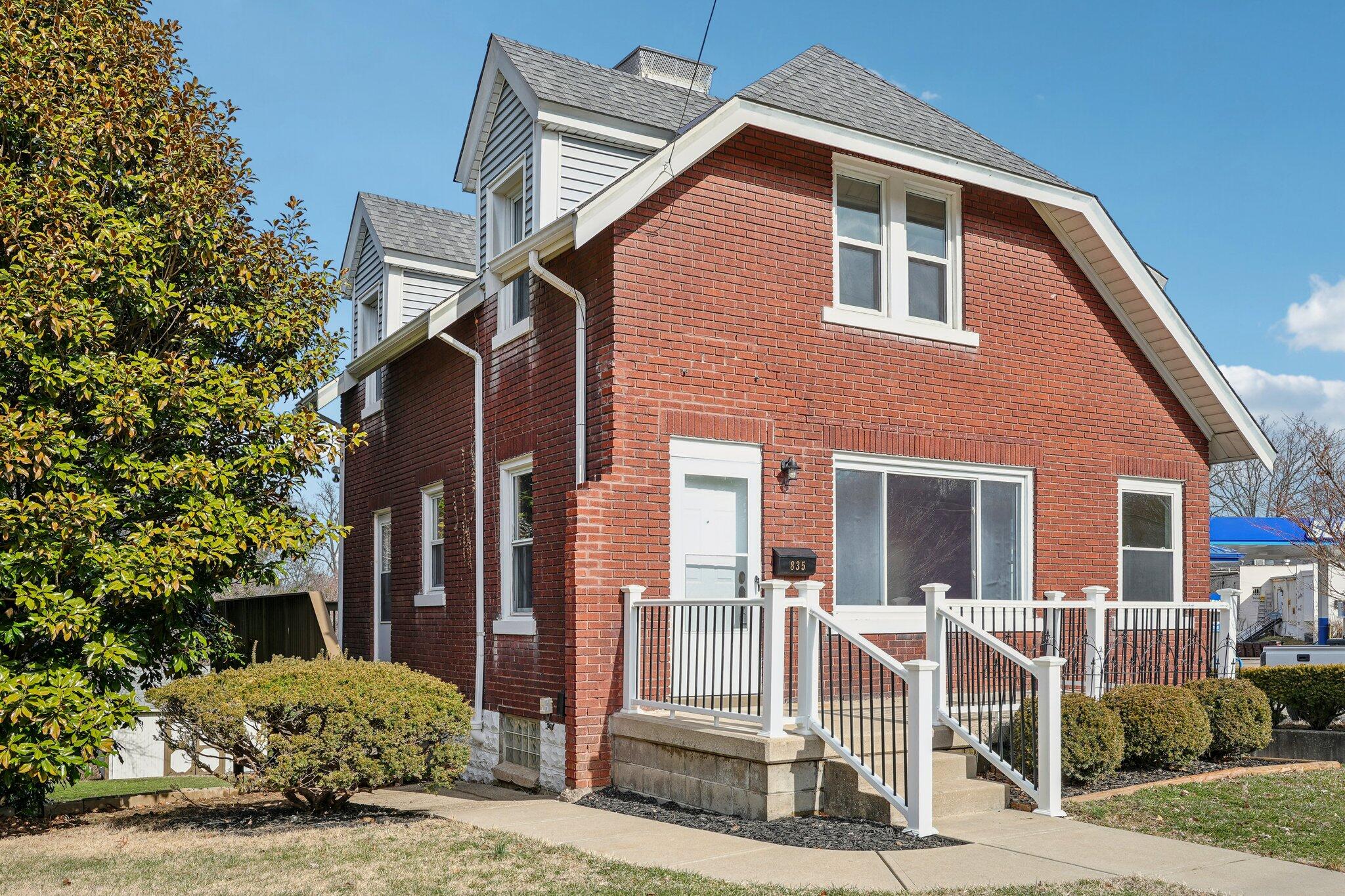 835 N Fort Thomas Avenue