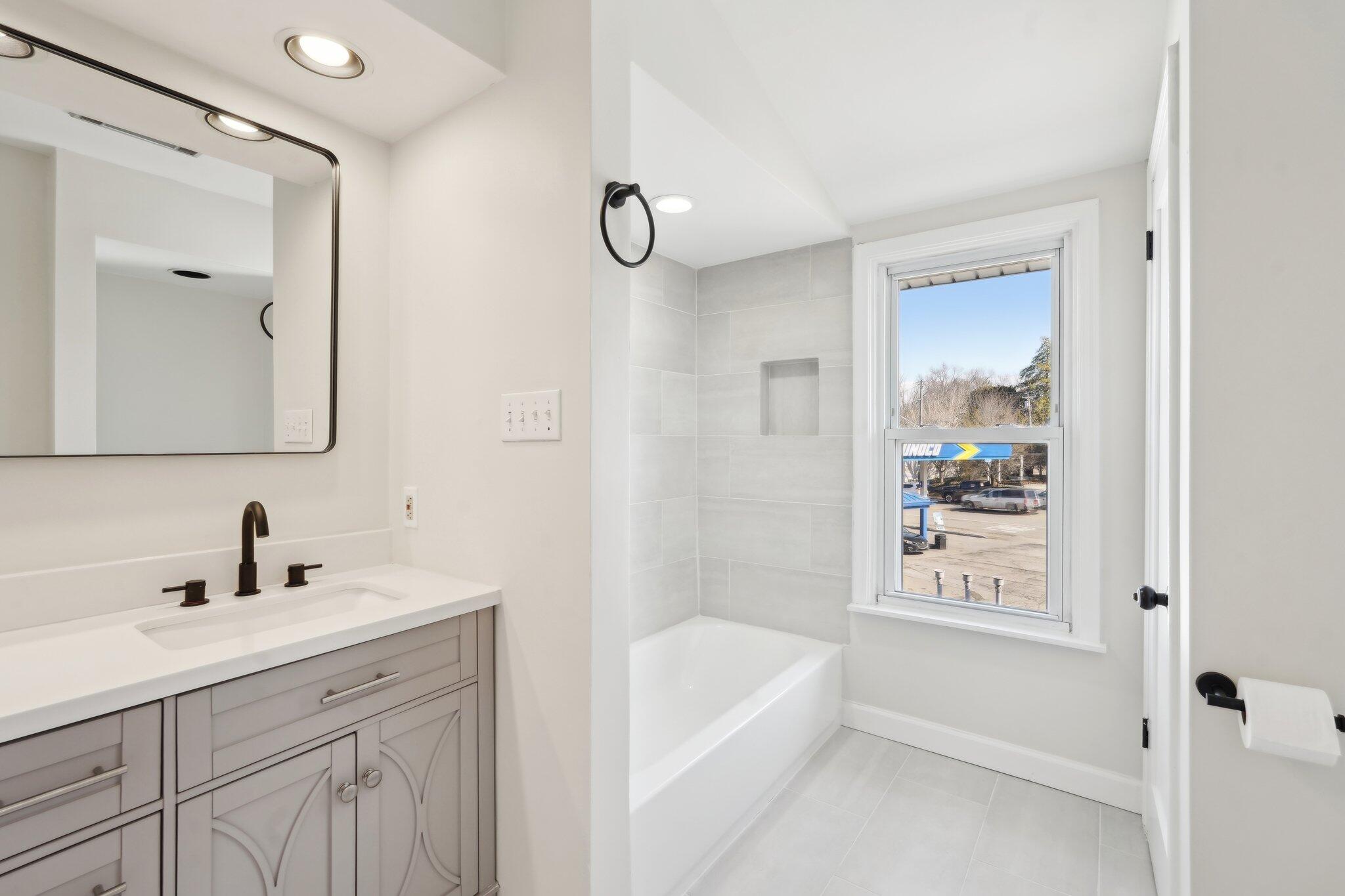 835 N Fort Thomas Avenue