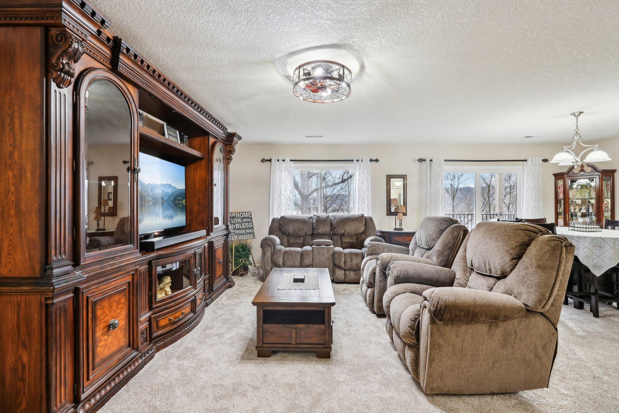 2263 Rolling Hills Drive