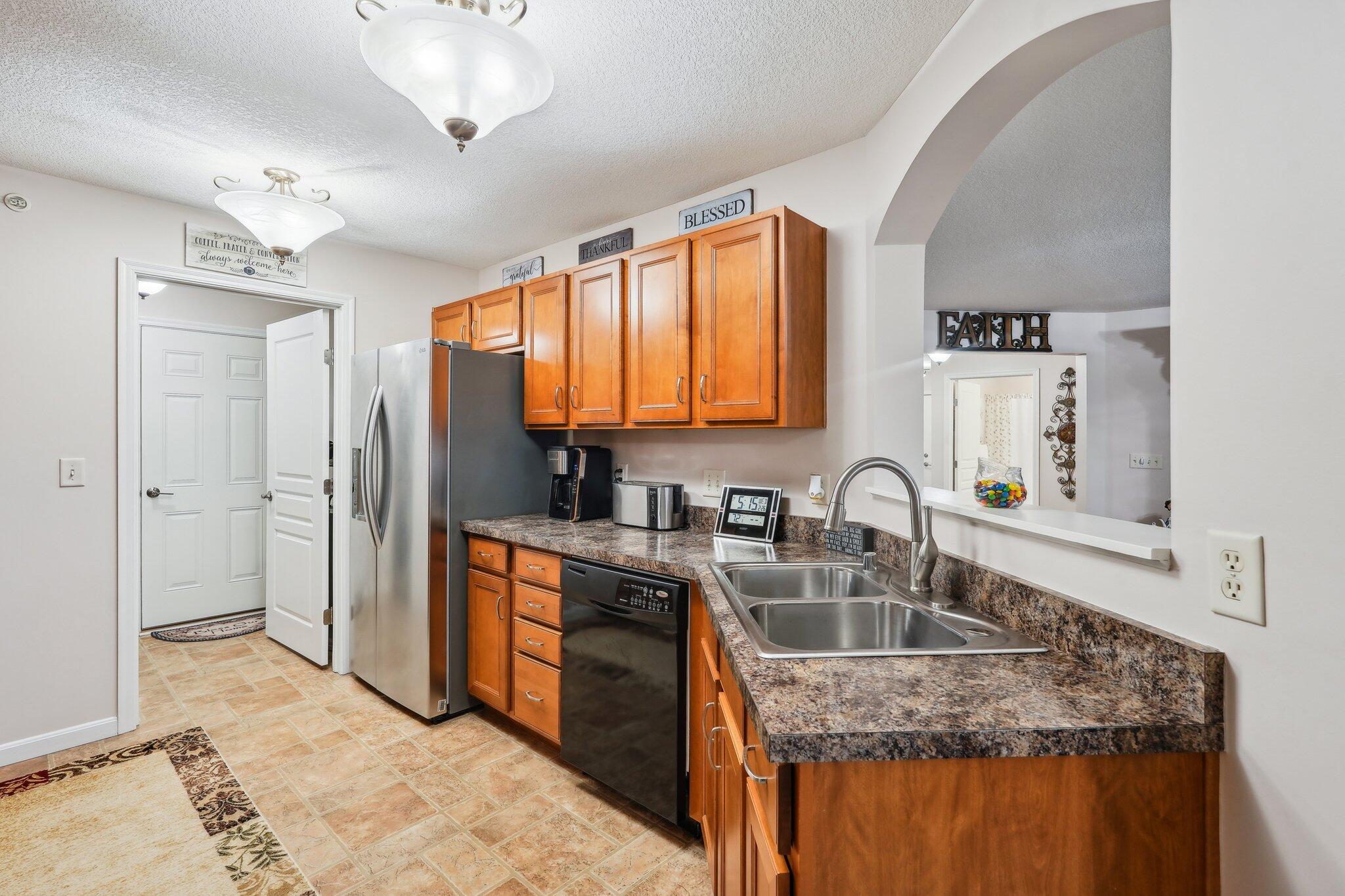 2263 Rolling Hills Drive