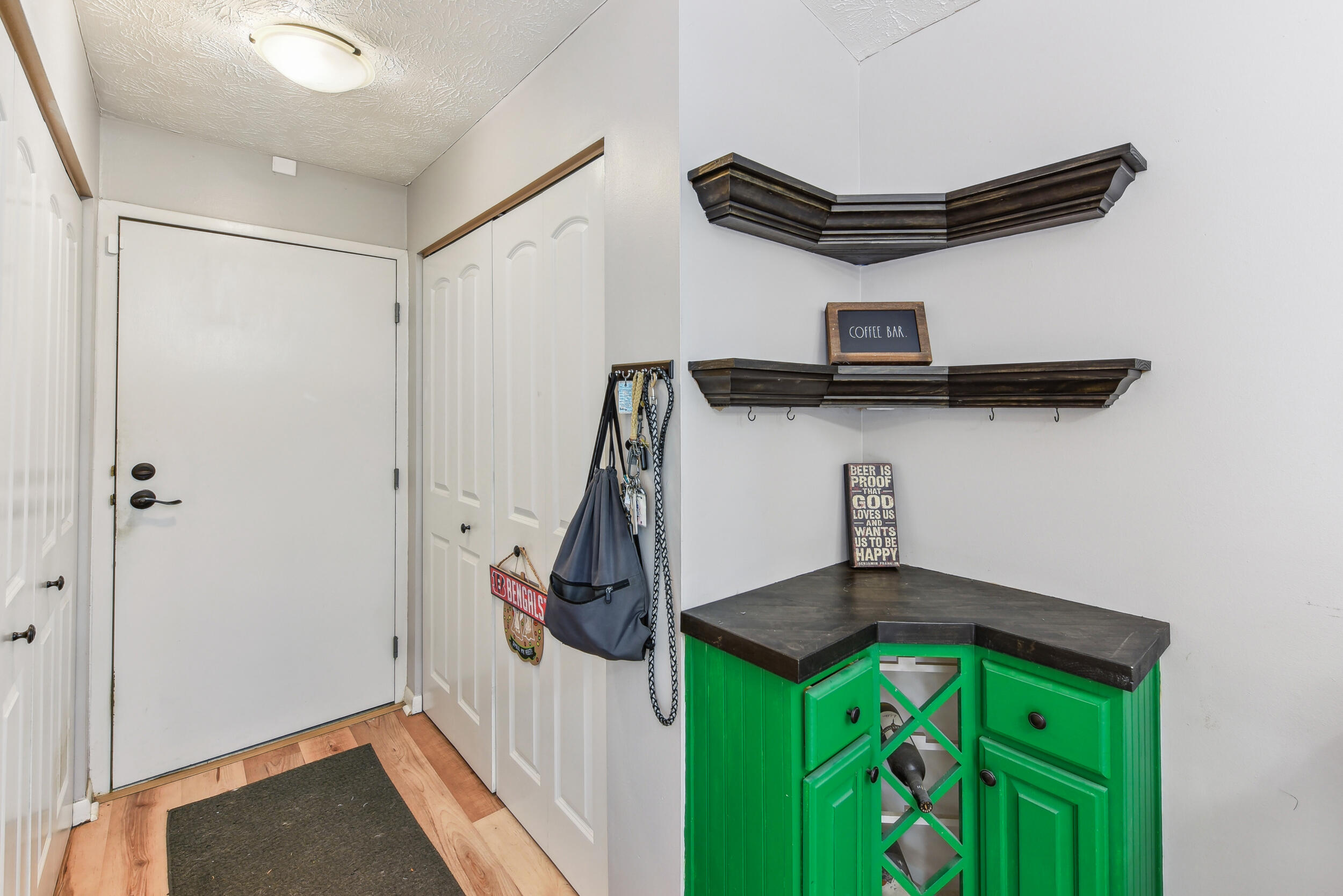 12 Woodland Hills Drive, 11