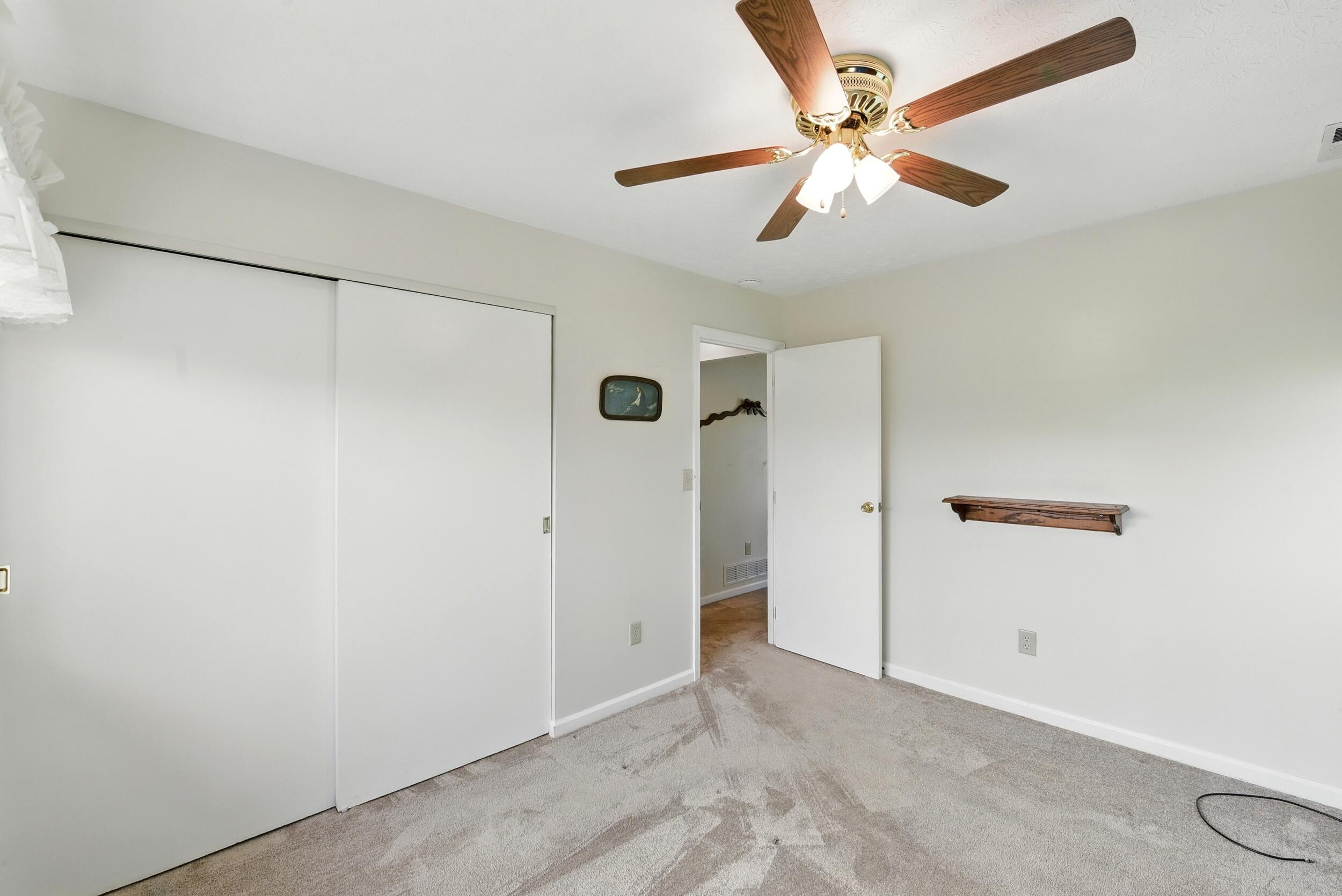 1070 Oakgrove Court, 1