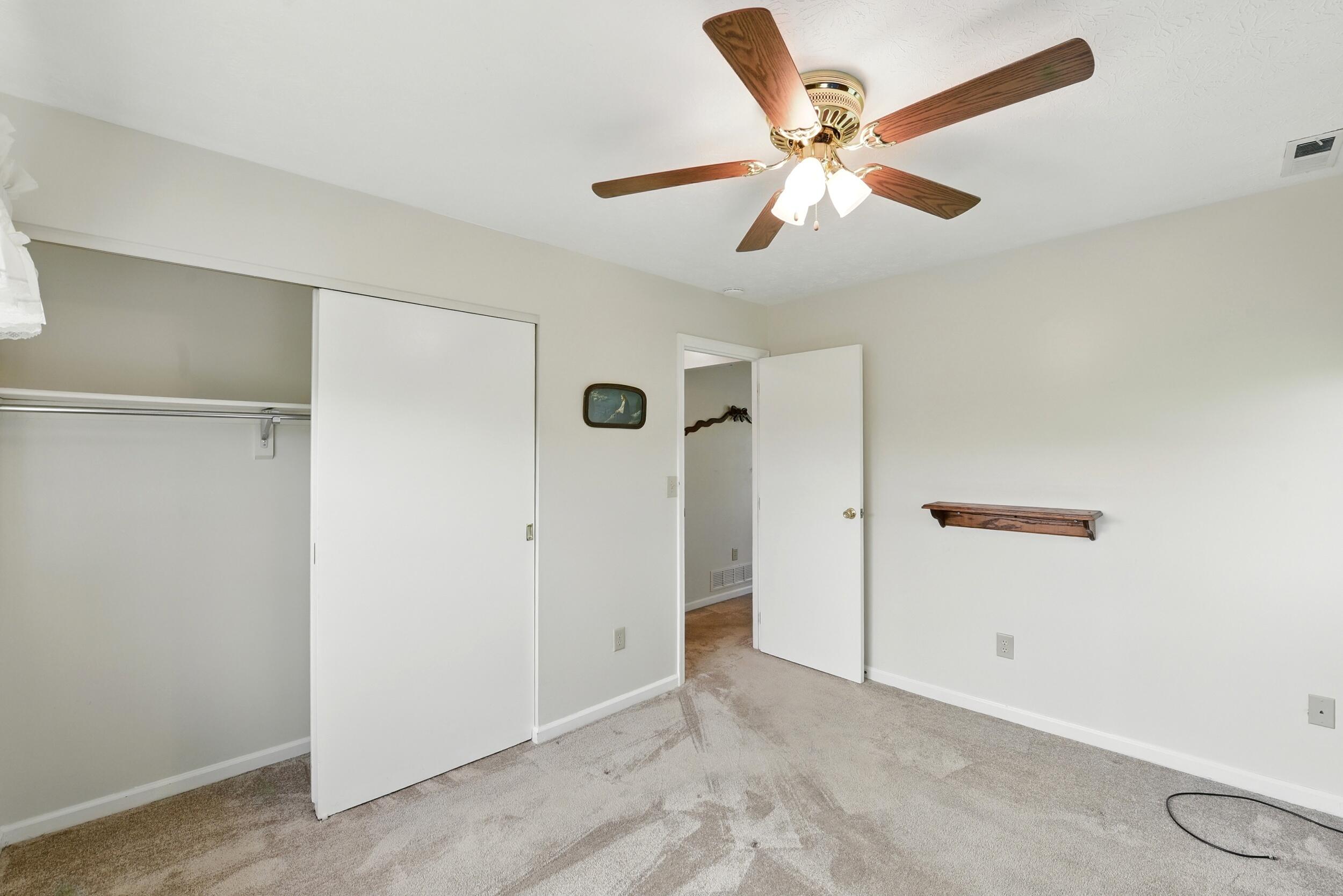 1070 Oakgrove Court, 1