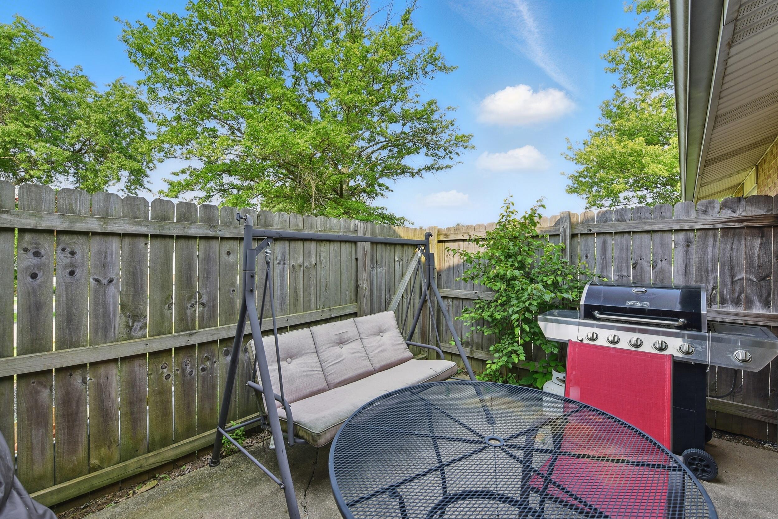 1070 Oakgrove Court, 1