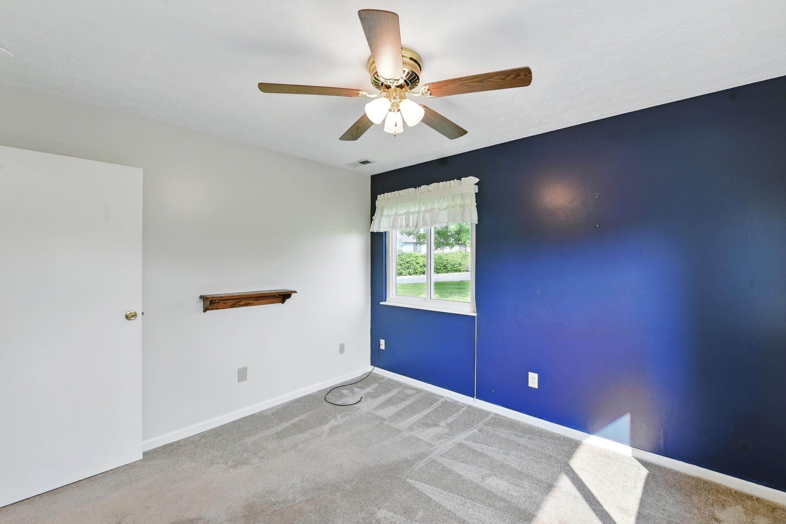 1070 Oakgrove Court, 1