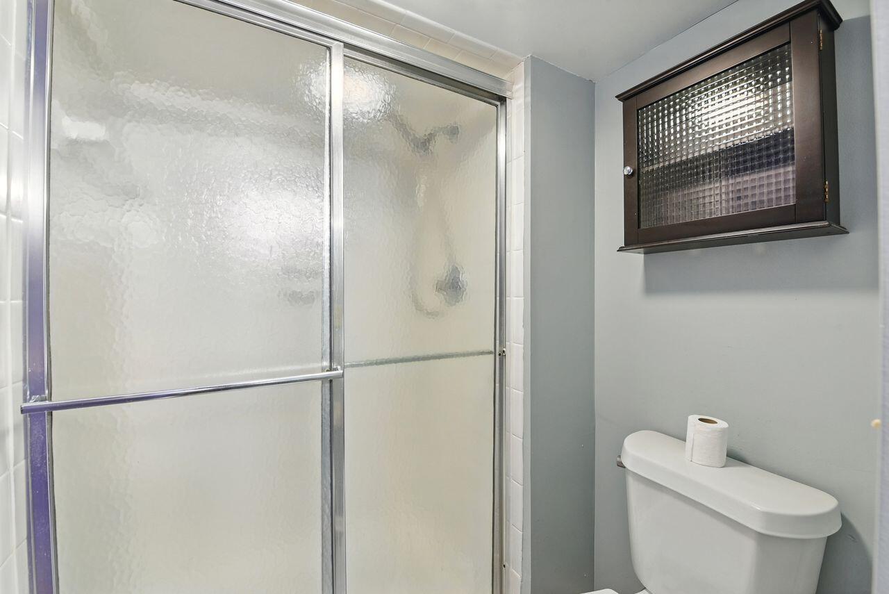 902 Lost Valley Court