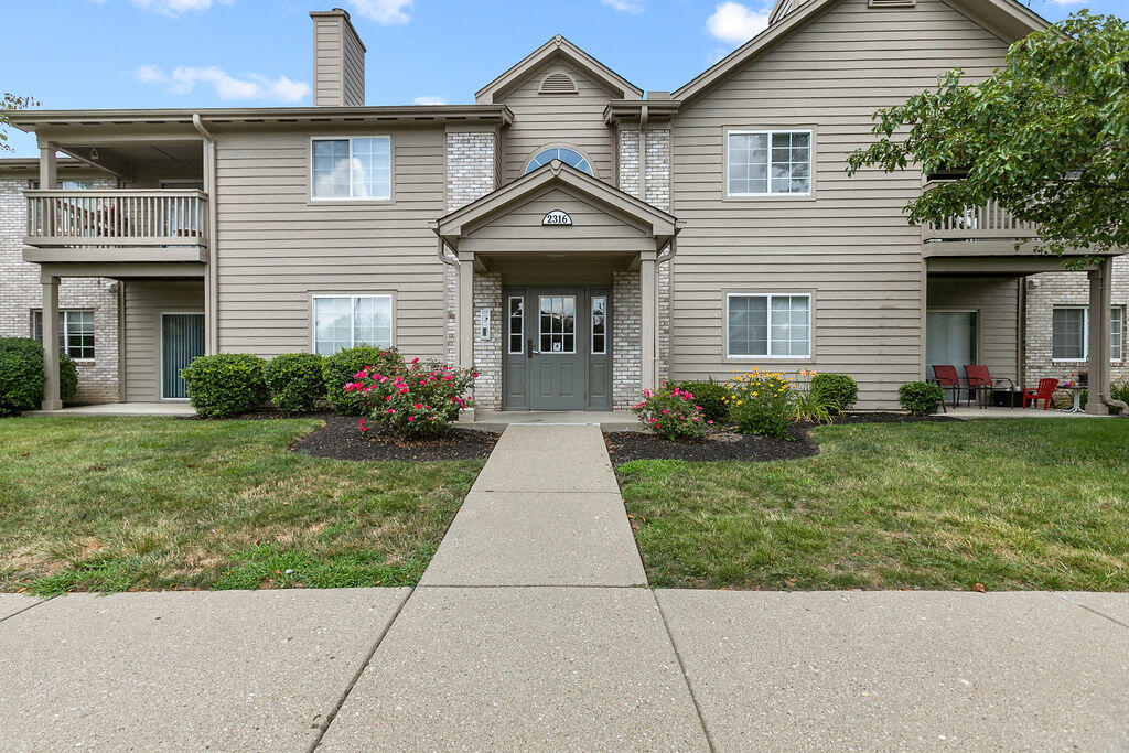 2316 Northmoor Lane, 207