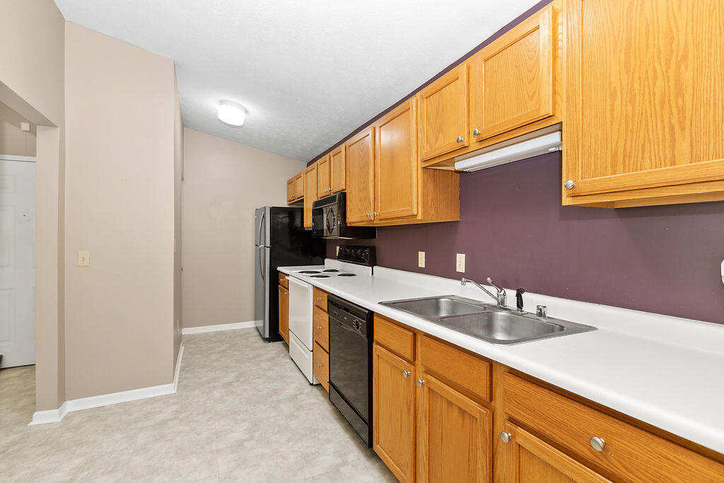 2316 Northmoor Lane, 207