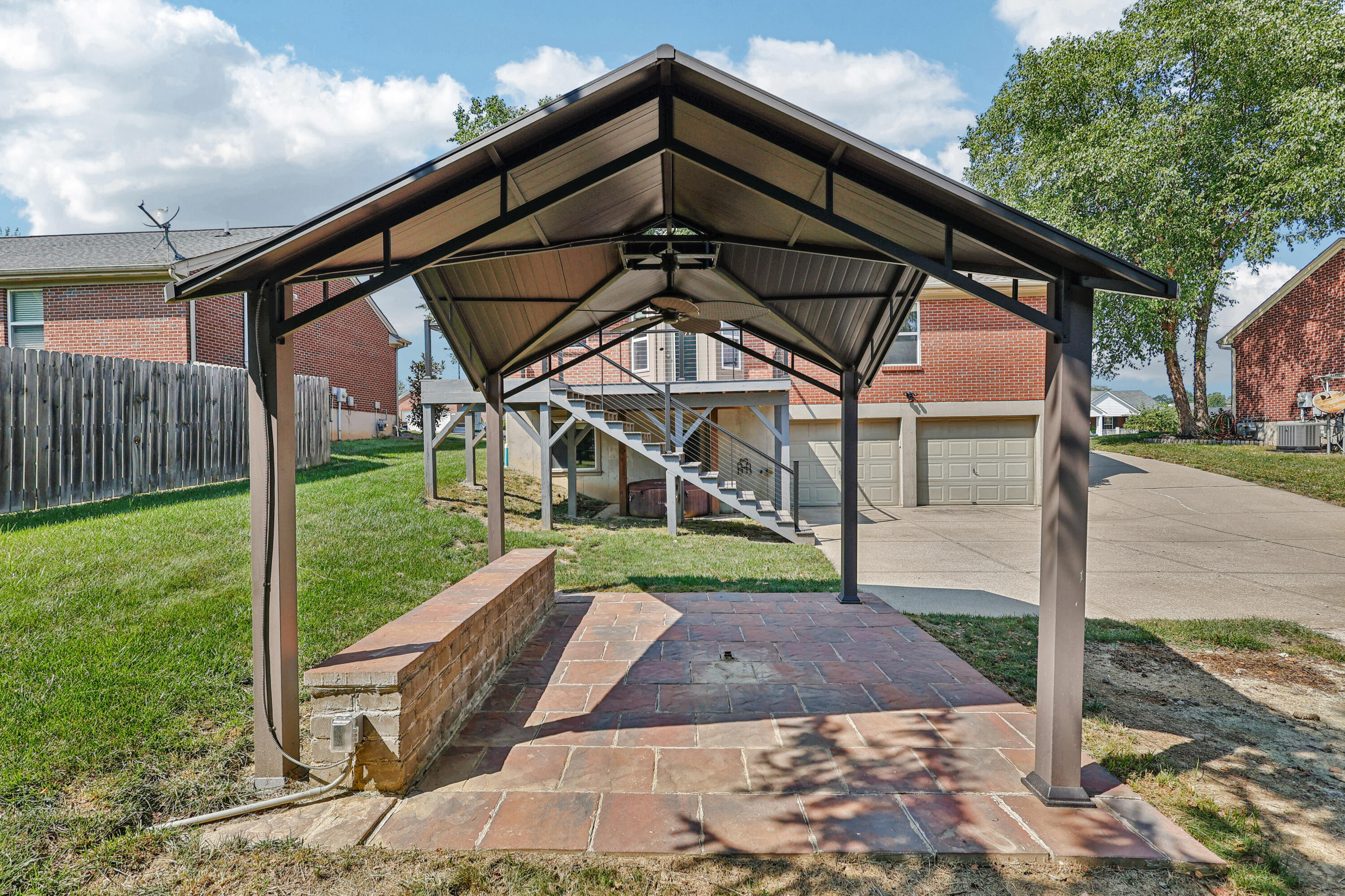 7212 Sherbrook Court