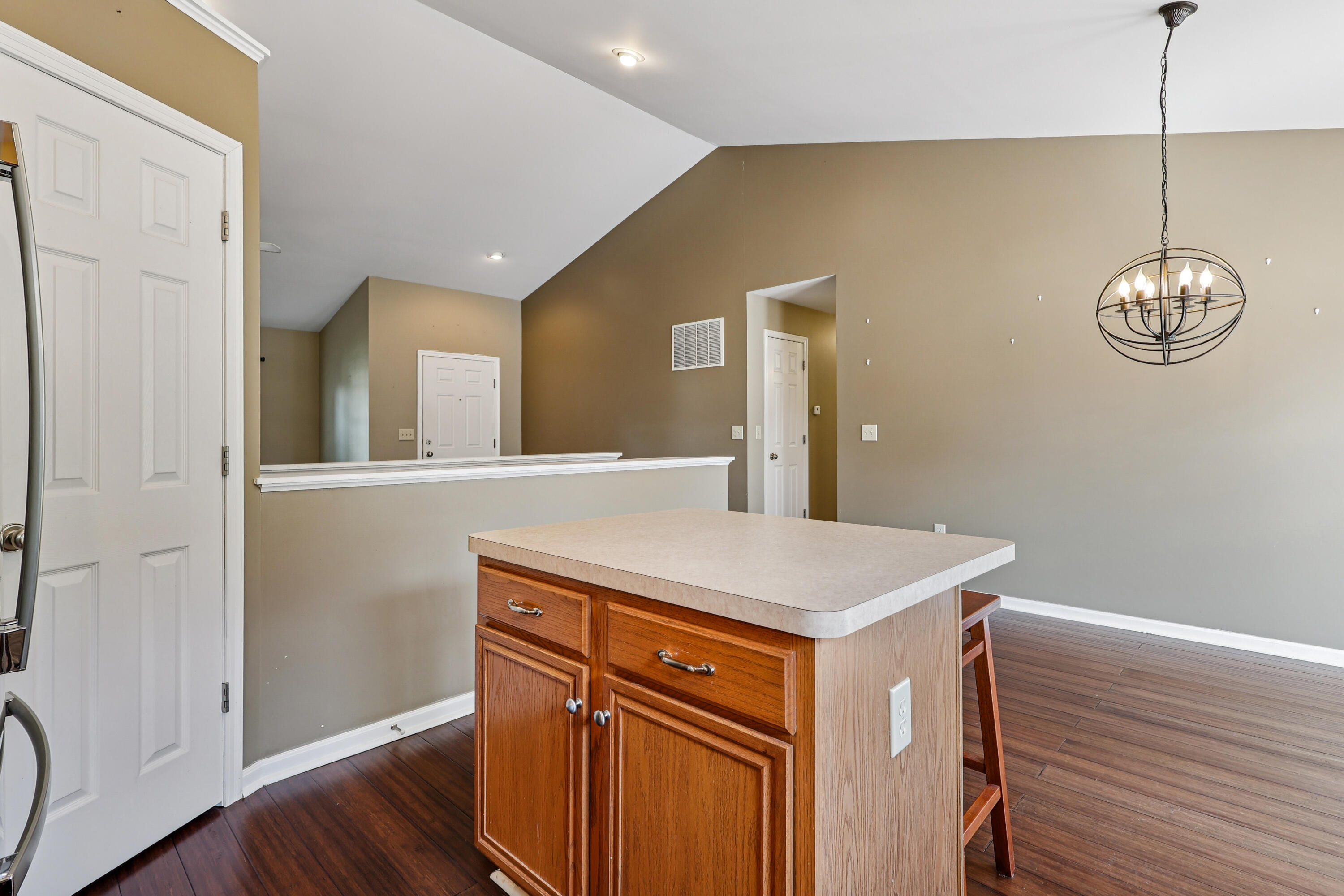 7212 Sherbrook Court