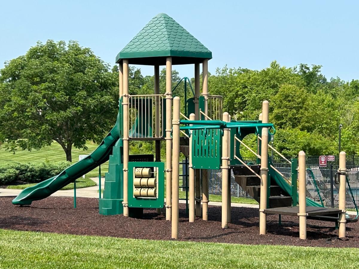 2011 Holderness Drive