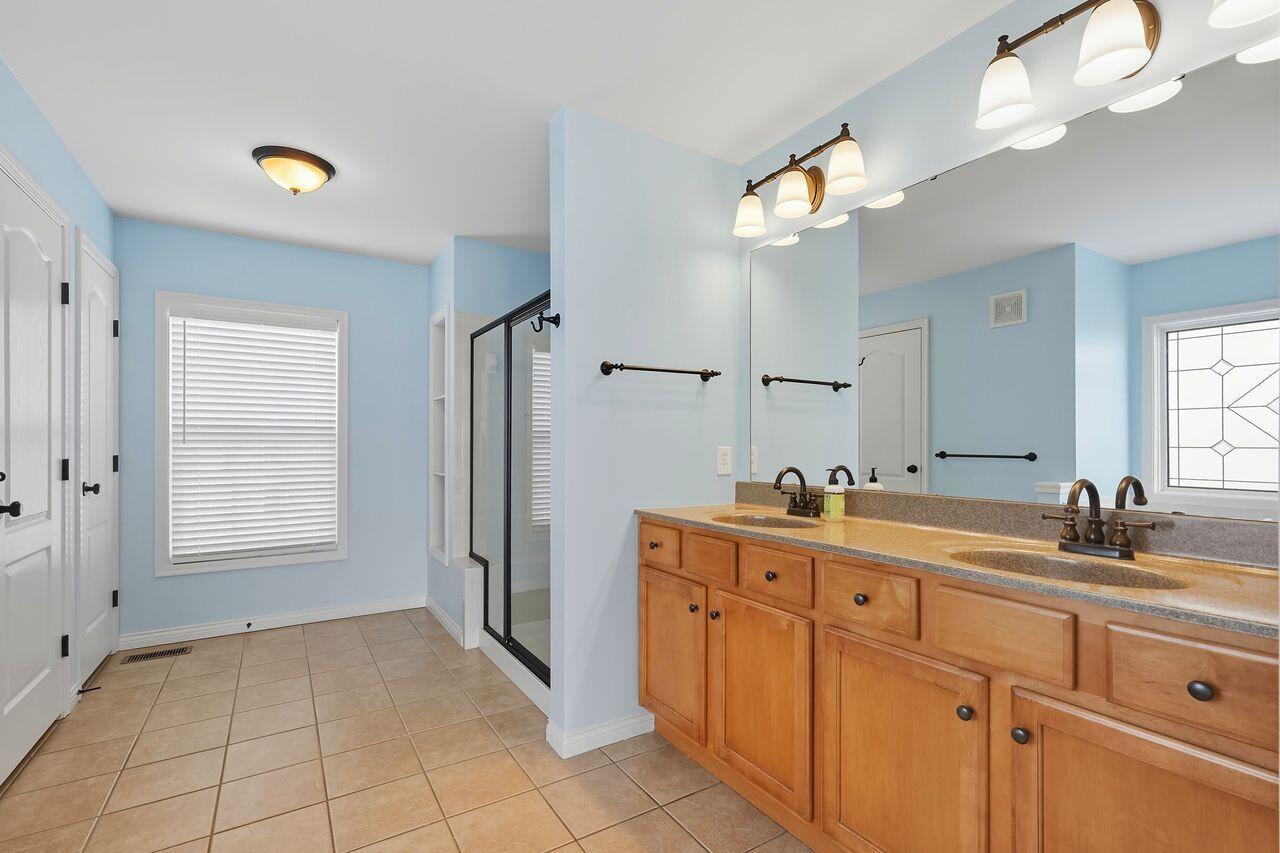 2011 Holderness Drive