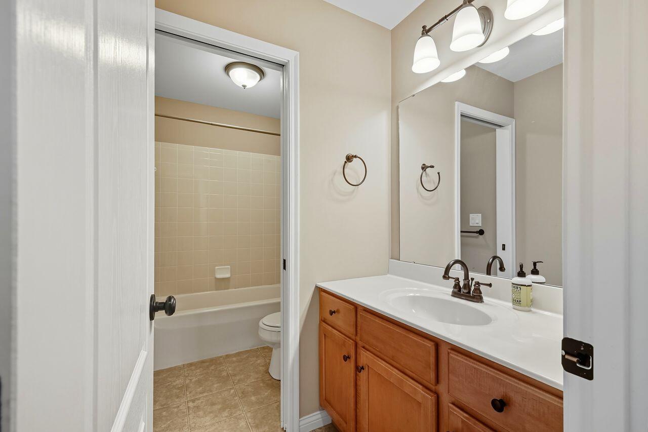 2011 Holderness Drive