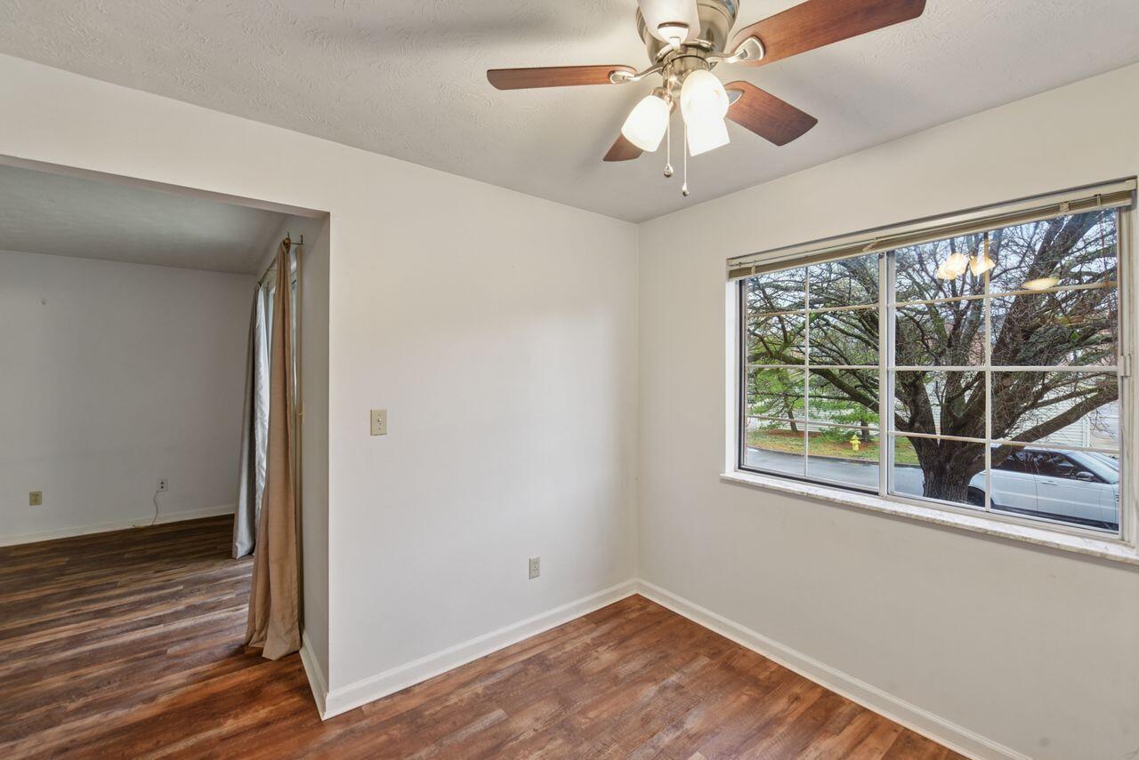 3 Highland Meadows Drive, 8