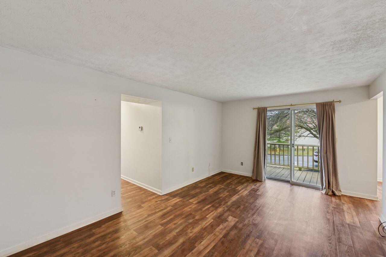 3 Highland Meadows Drive, 8