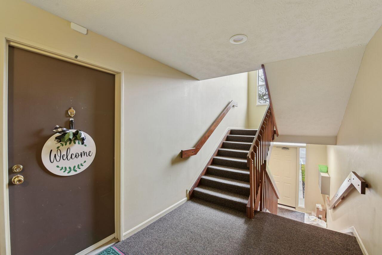 3 Highland Meadows Drive, 8