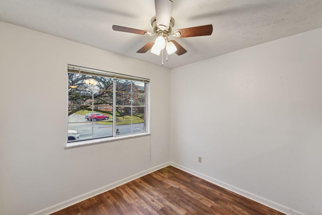 3 Highland Meadows Drive, 8