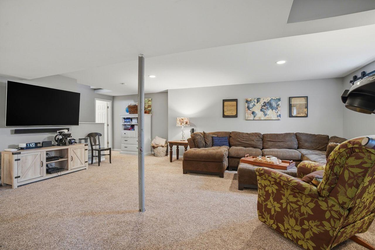 10282 Hempsteade Drive