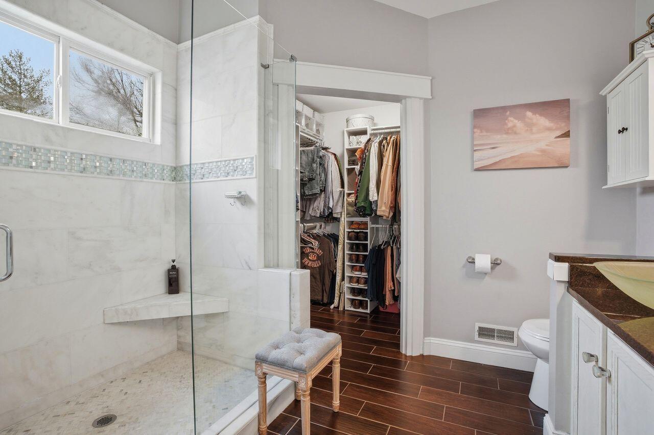 10282 Hempsteade Drive