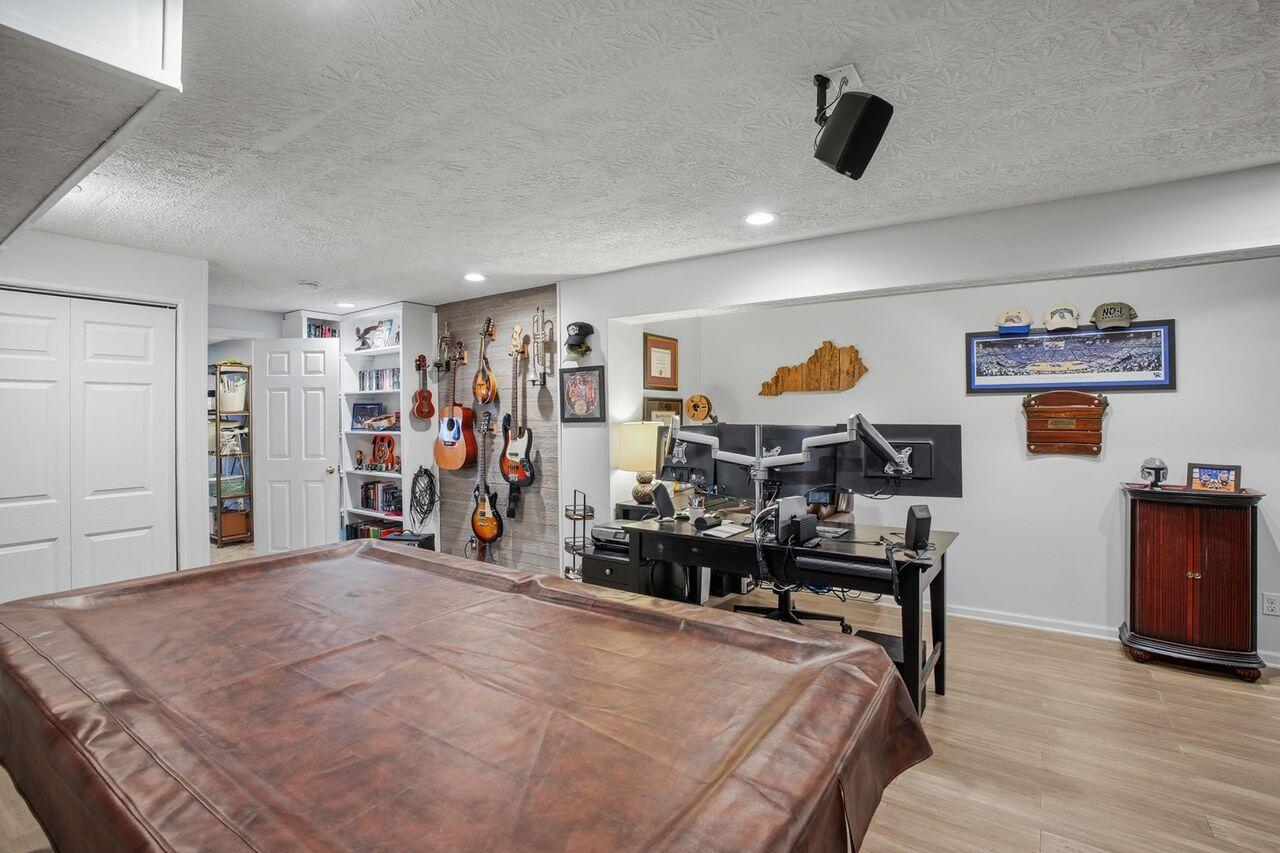 10282 Hempsteade Drive