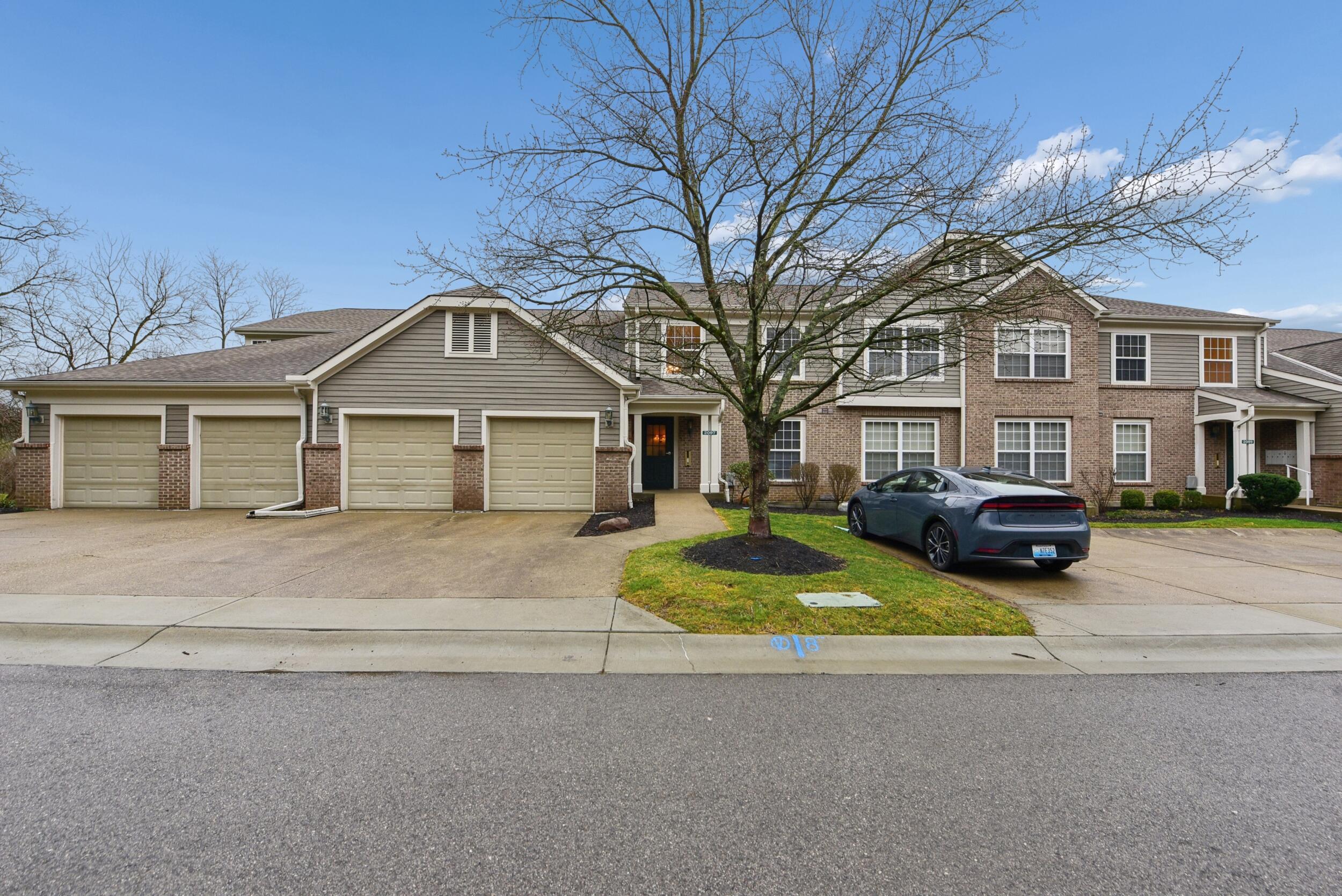 2097 Clareglen Drive, 102