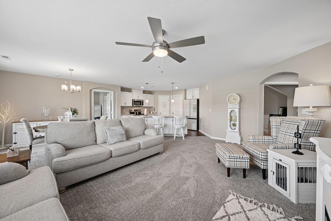 766 Walton Terrace Drive Unit: 15-201