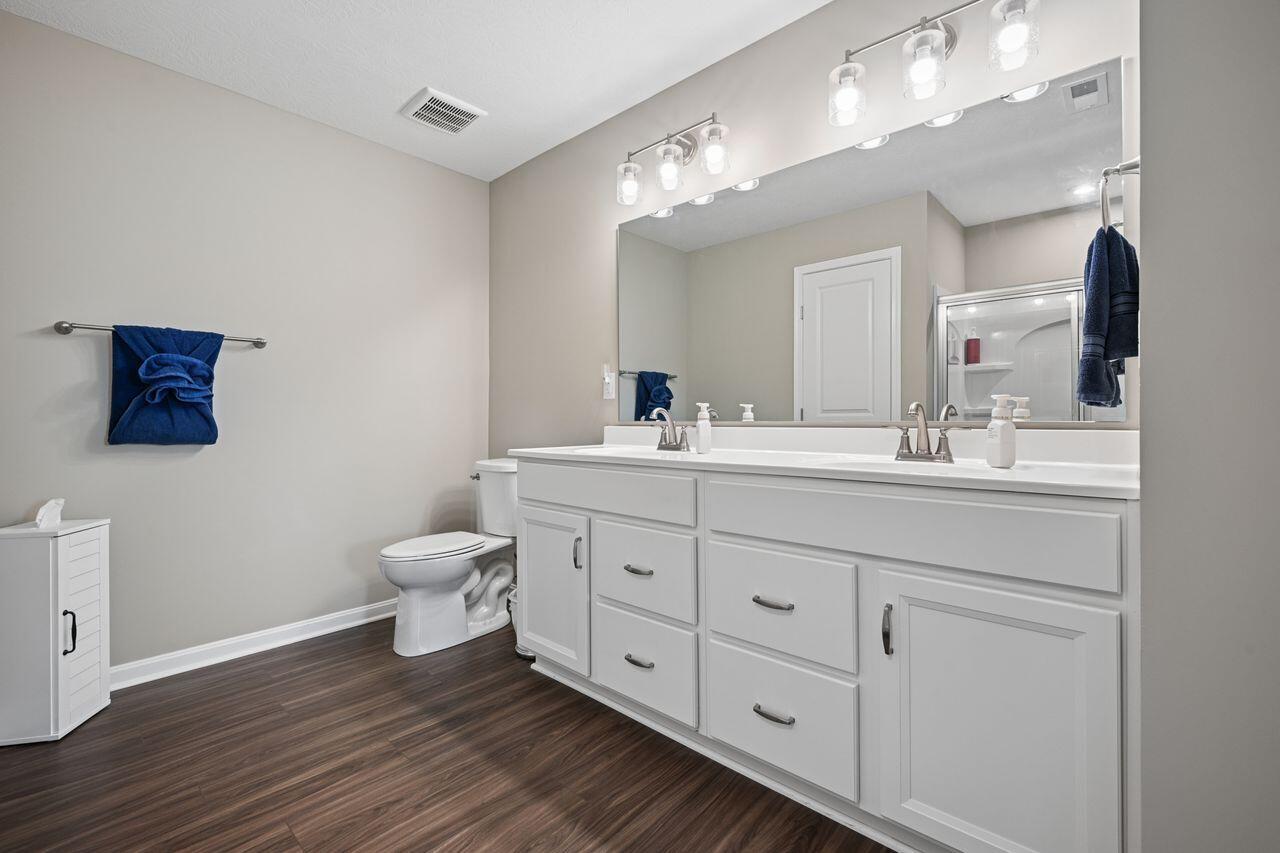 766 Walton Terrace Drive Unit: 15-201