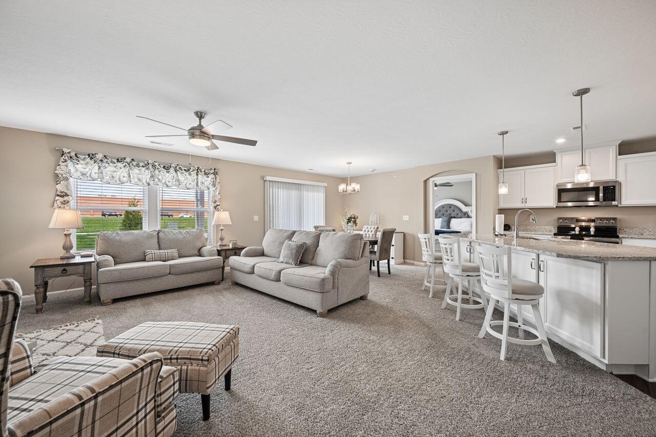 766 Walton Terrace Drive Unit: 15-201