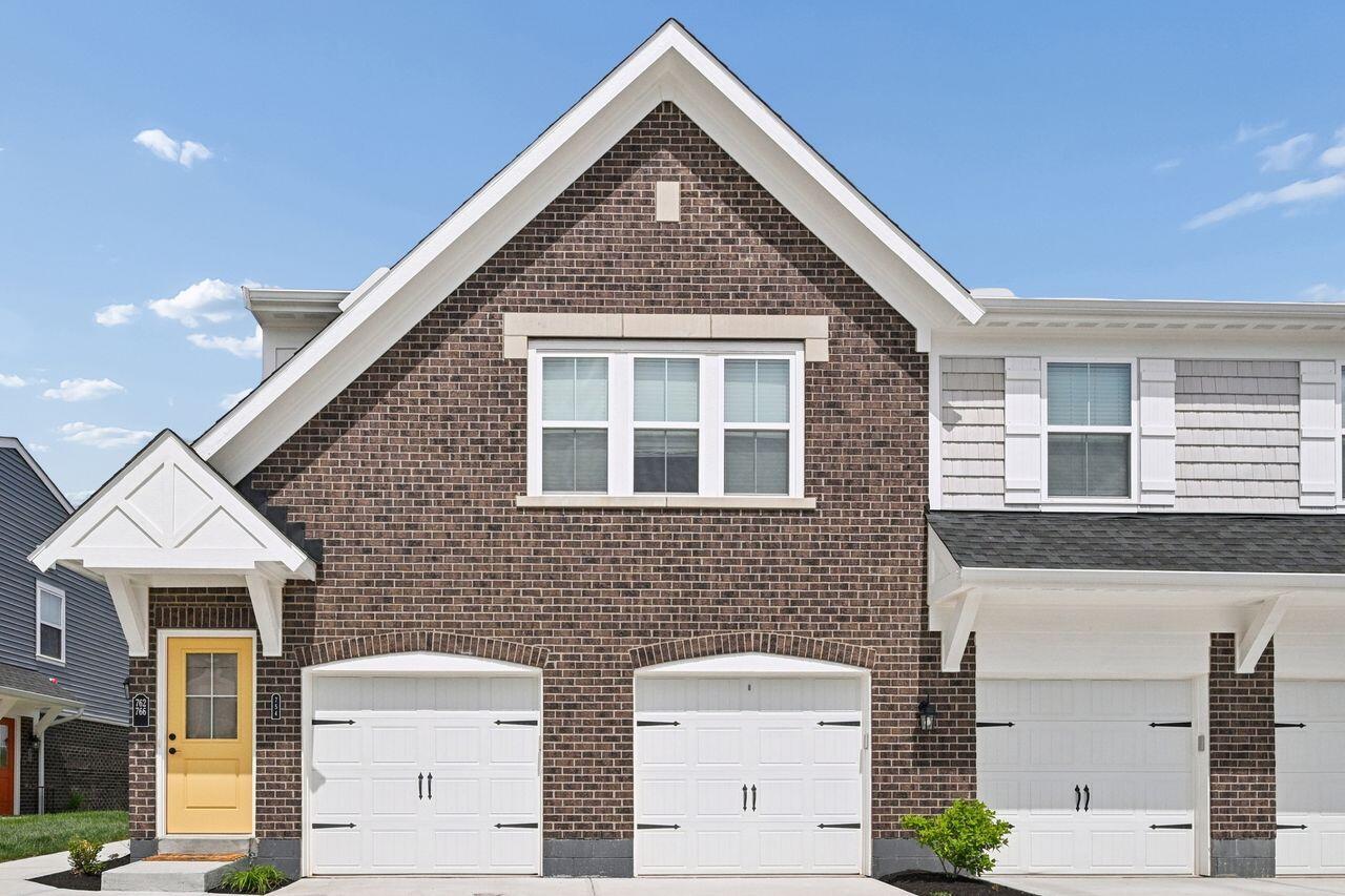 766 Walton Terrace Drive Unit: 15-201