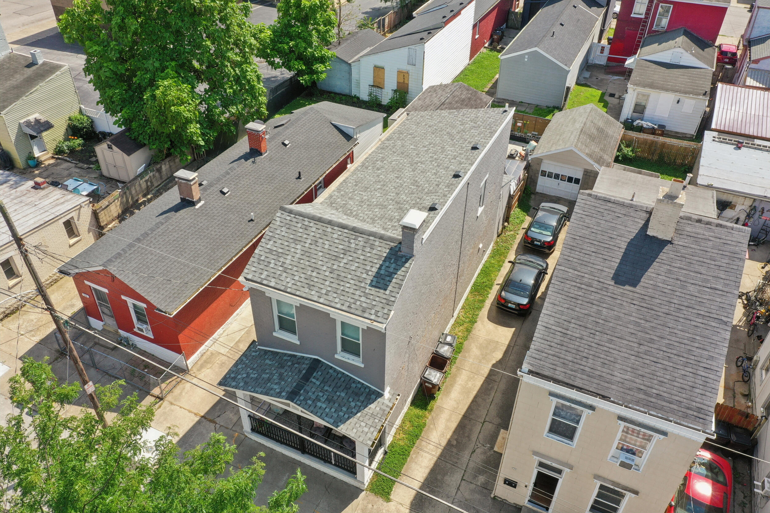 936 Putnam Street