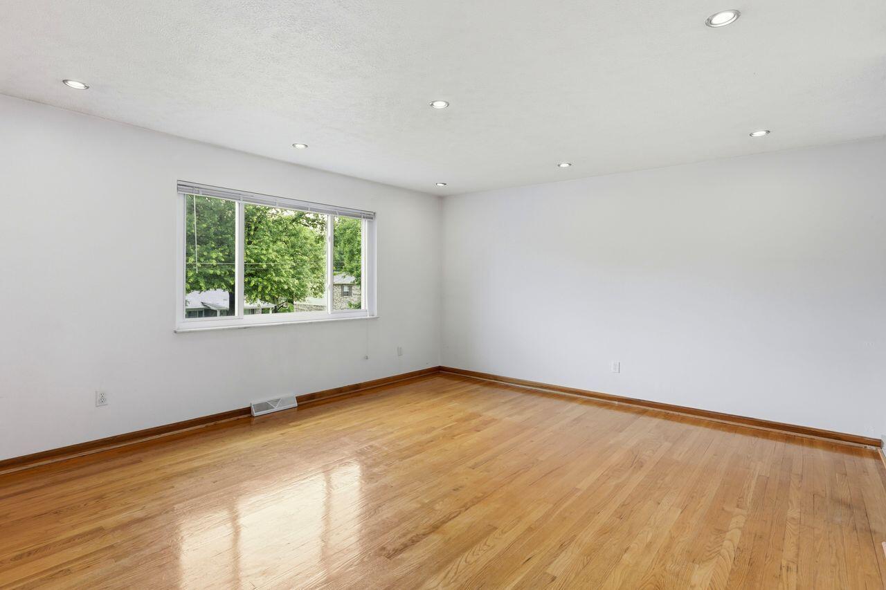 4232 Lafayette Court