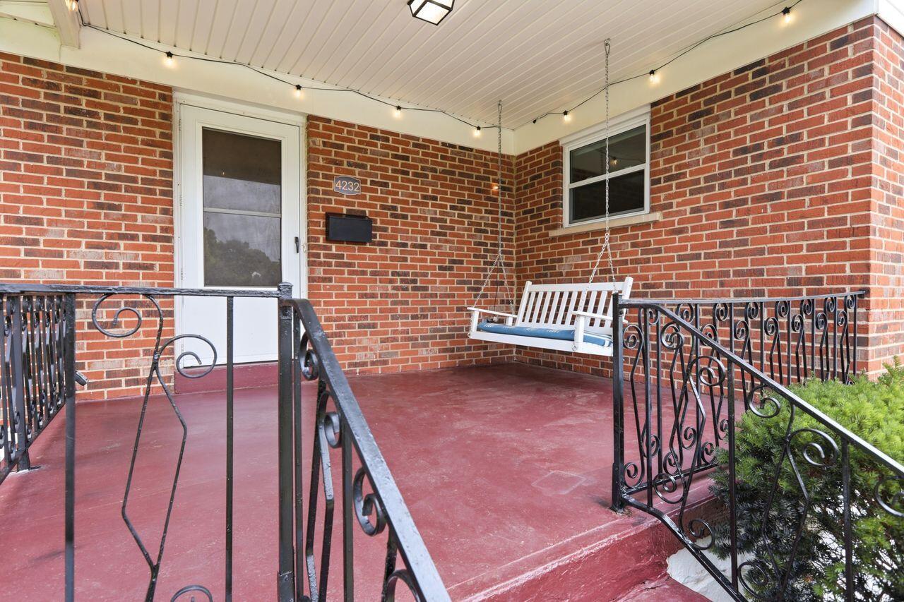 4232 Lafayette Court
