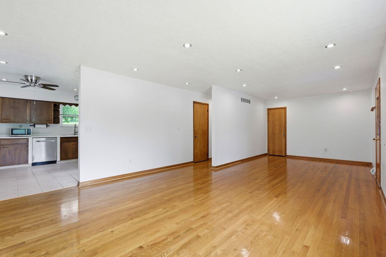 4232 Lafayette Court
