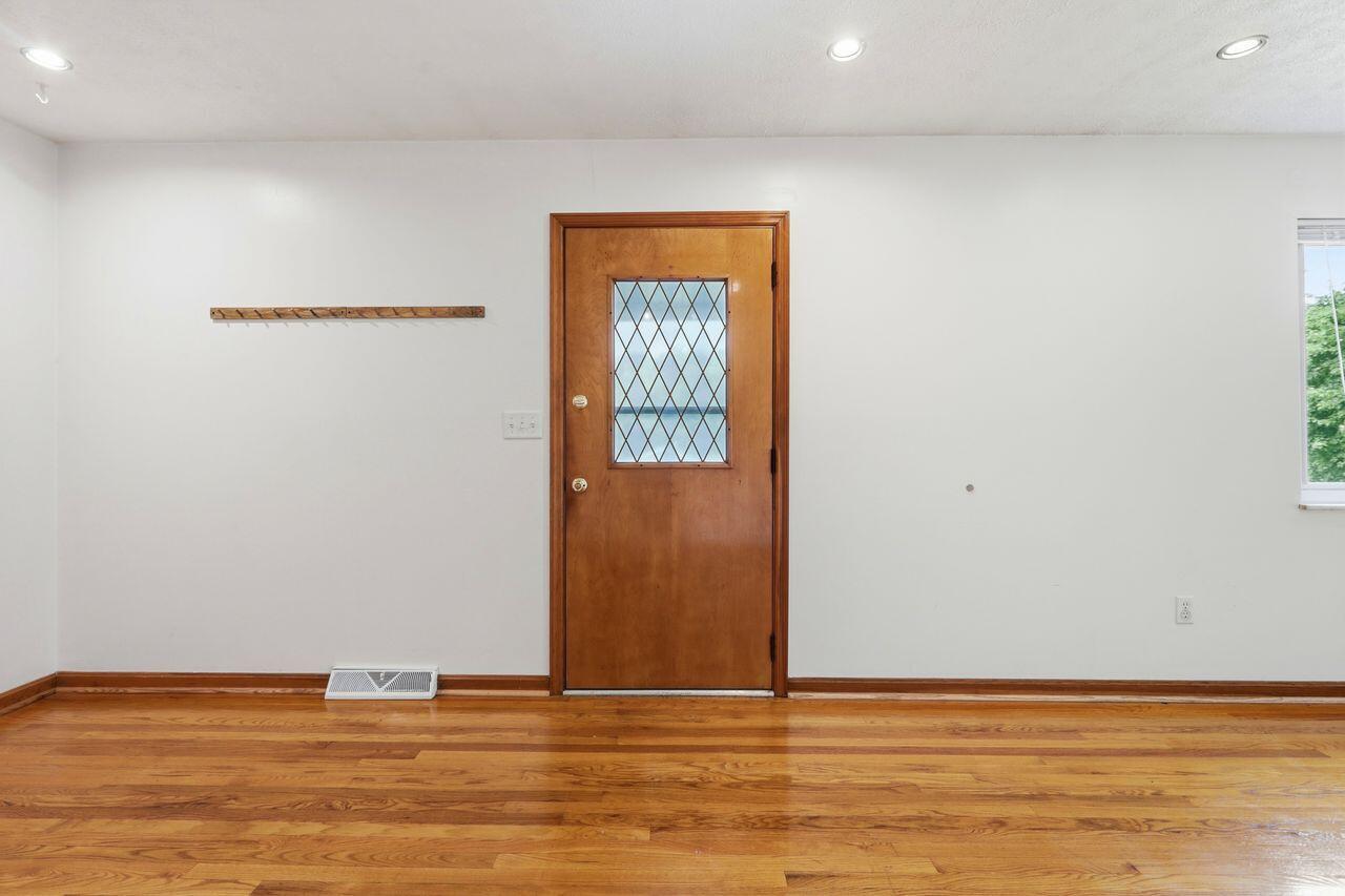 4232 Lafayette Court