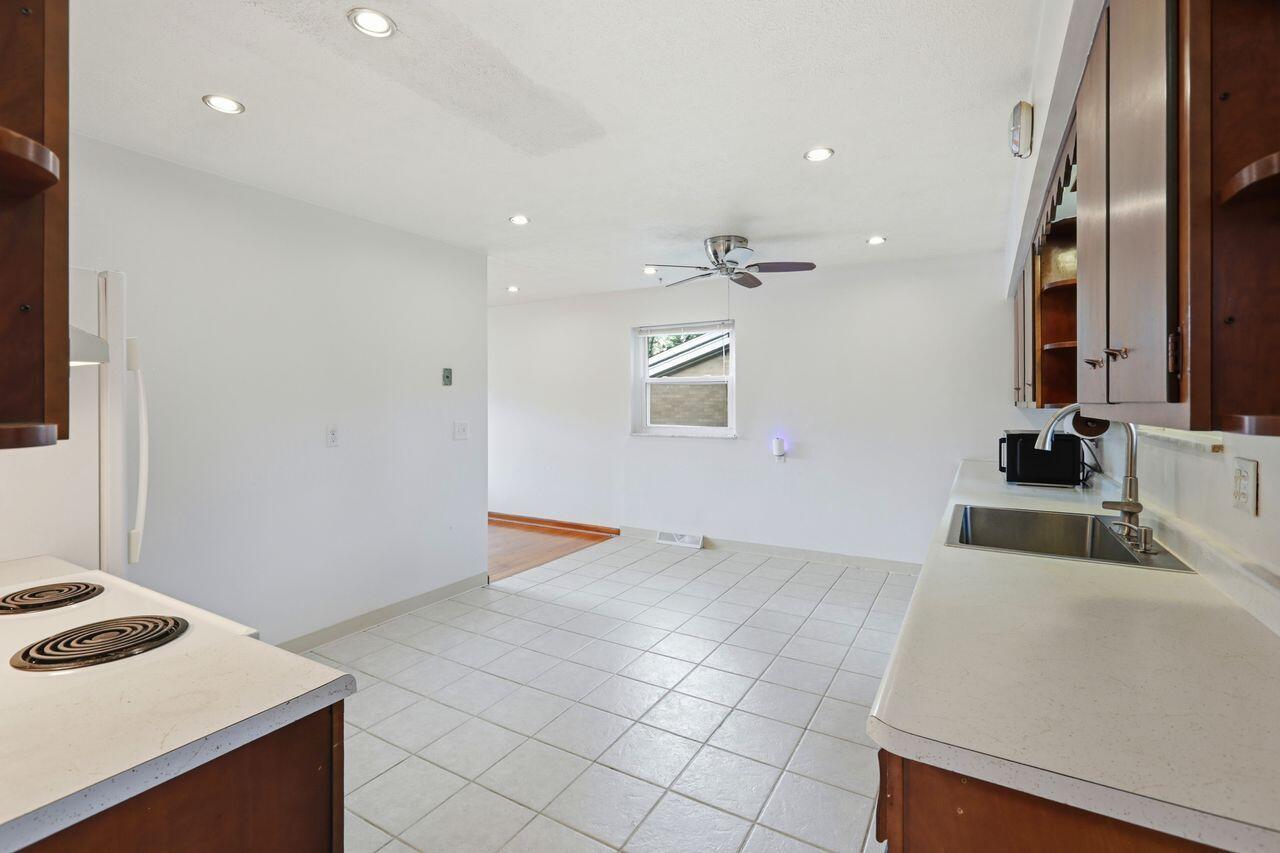 4232 Lafayette Court