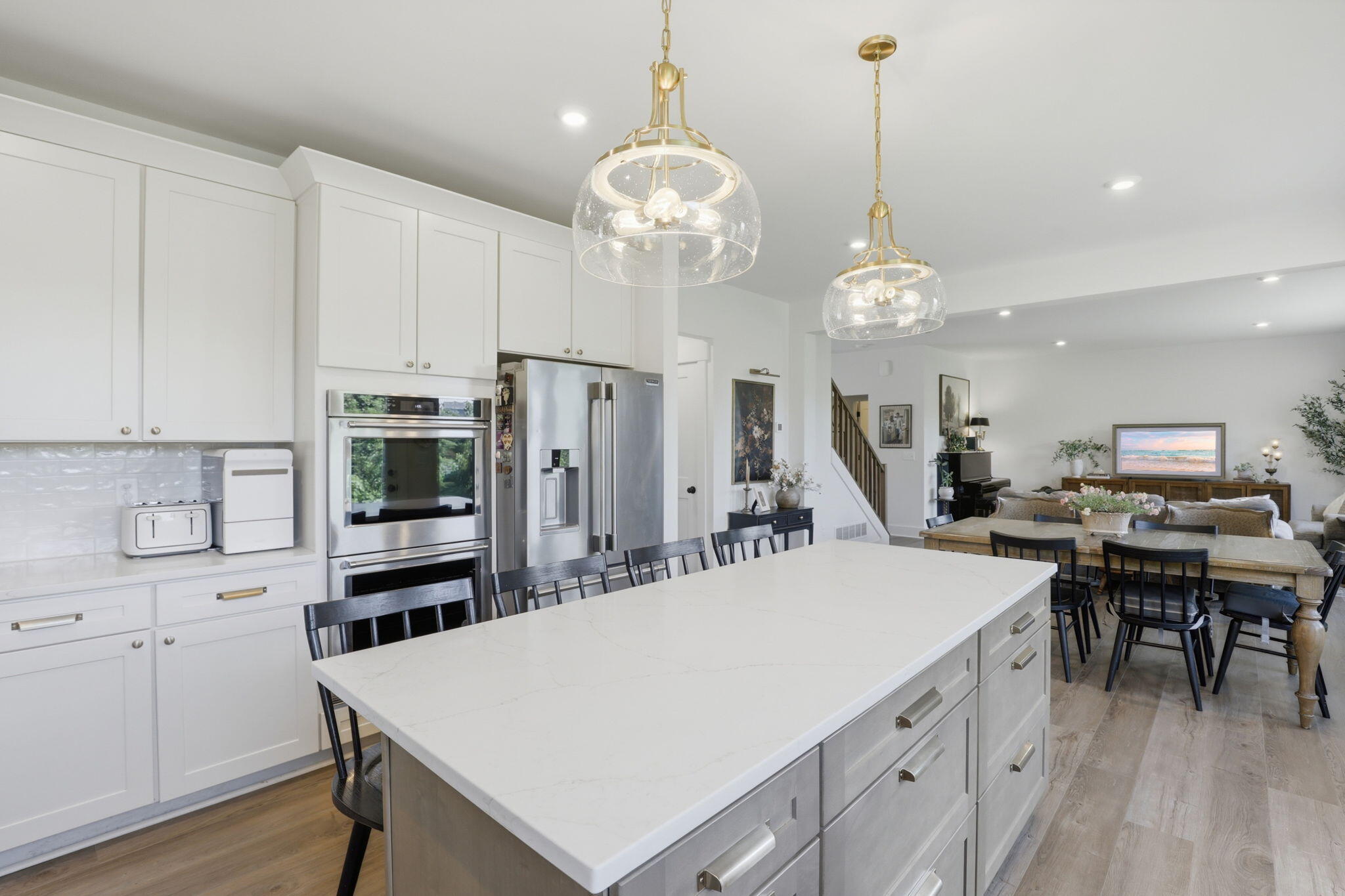 3555 Capel Court