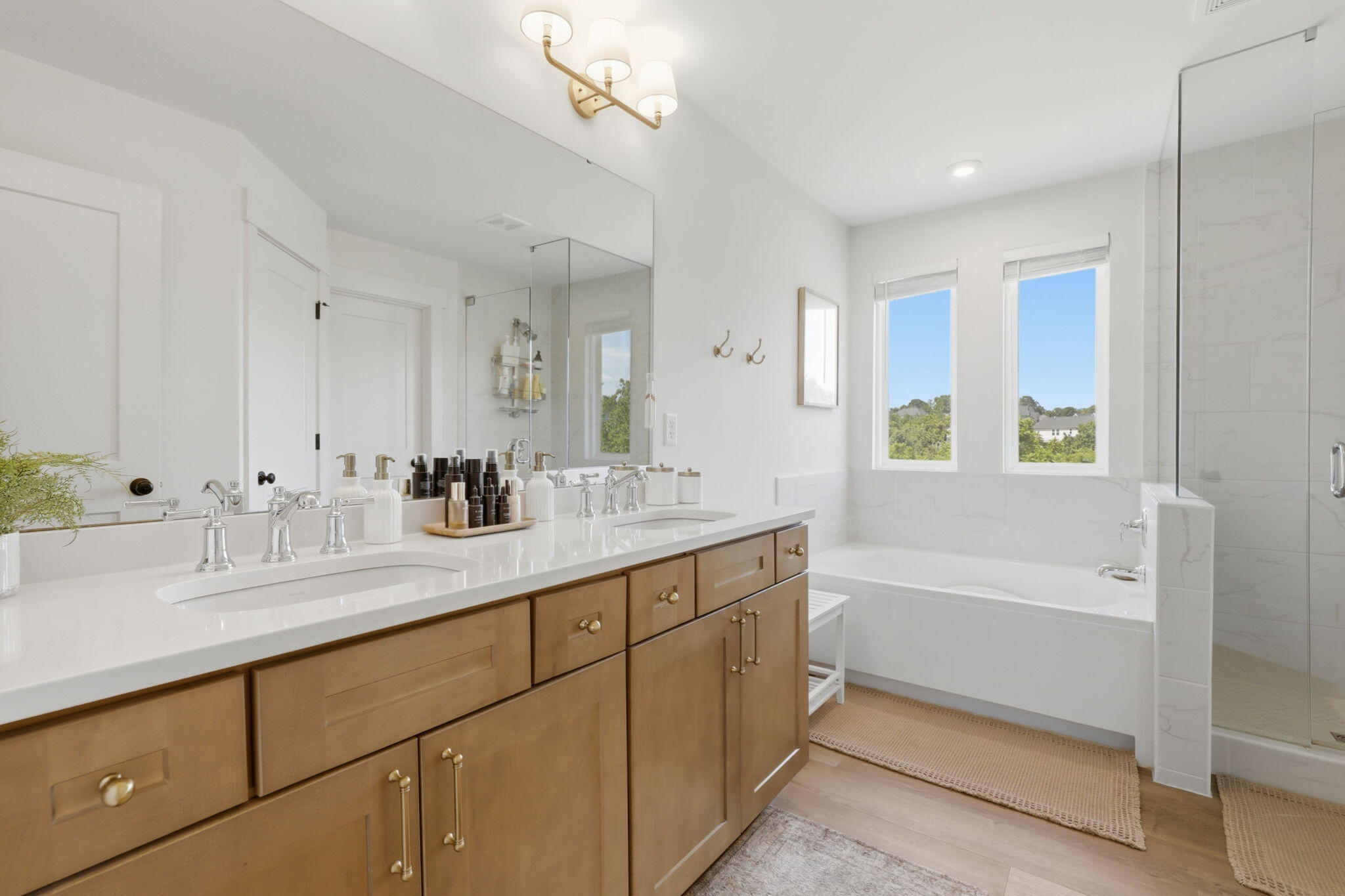 3555 Capel Court